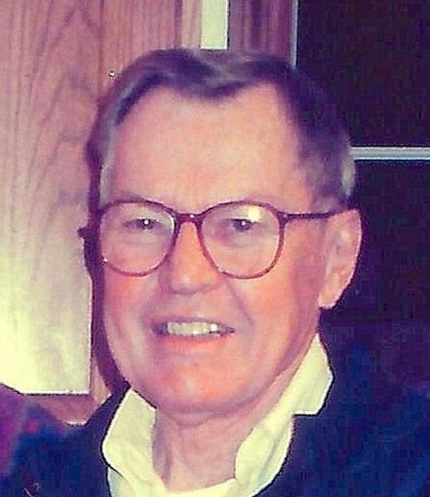 Dr Herbert Saunders