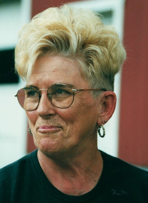 Mary E McMahon
