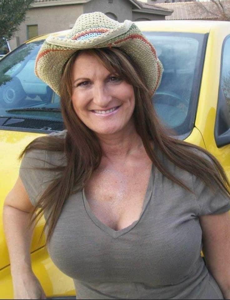 Sharon Star Nichols